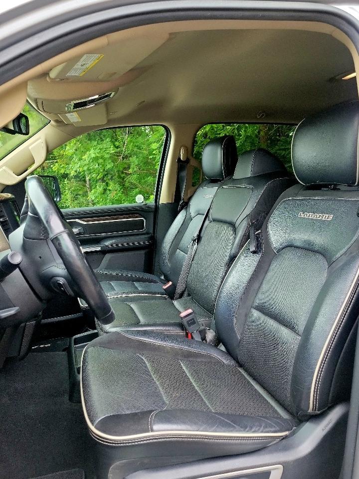 RAM 1500 Laramie Crew Cab SWB 4WD 2019