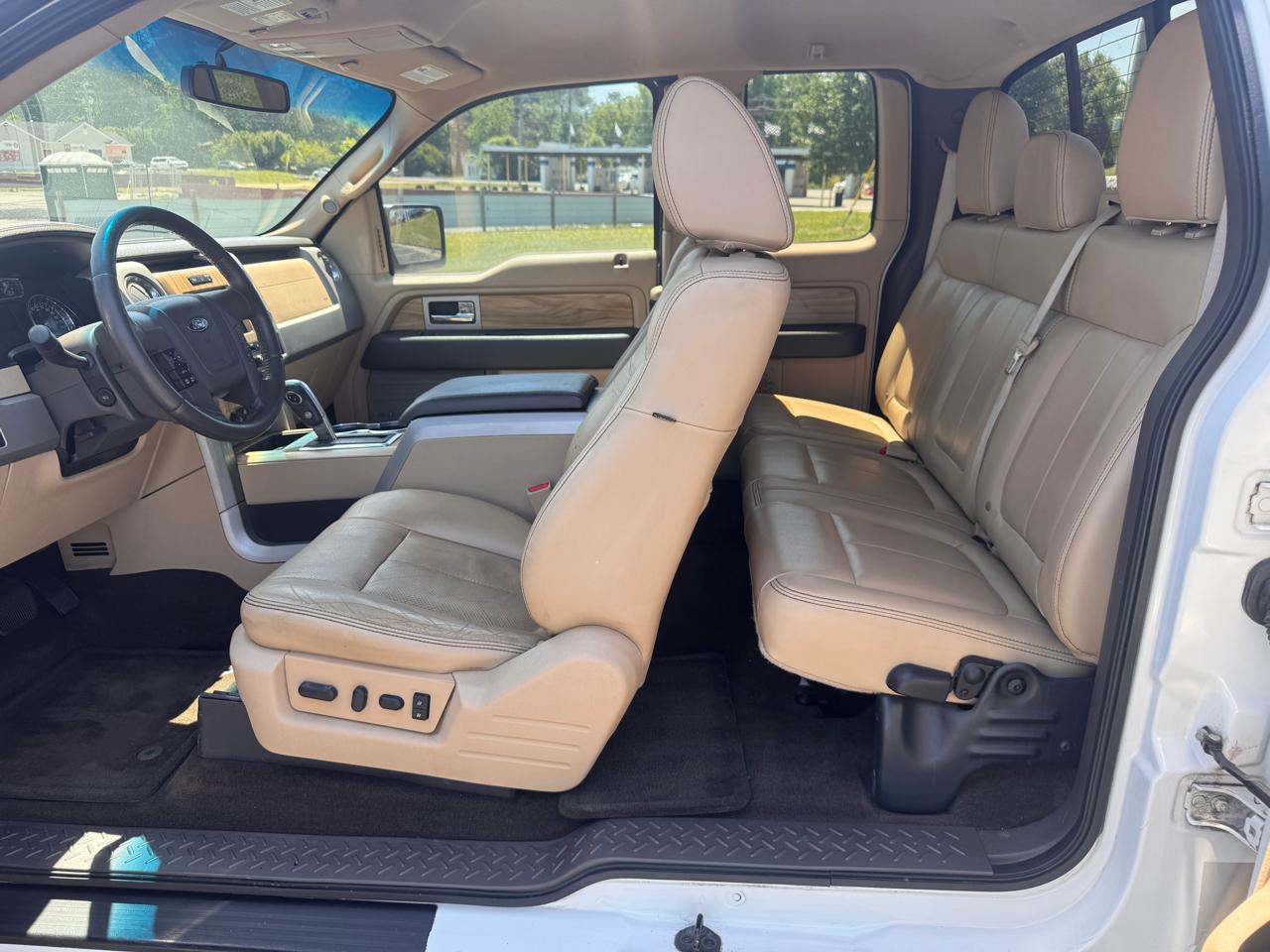 Ford F-150 STX SuperCab 6.5-ft. Bed 2WD 2011