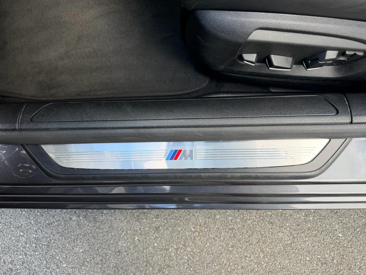 BMW 7-Series 750Li 2015