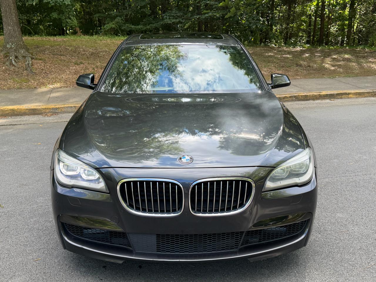 BMW 7-Series 750Li 2015