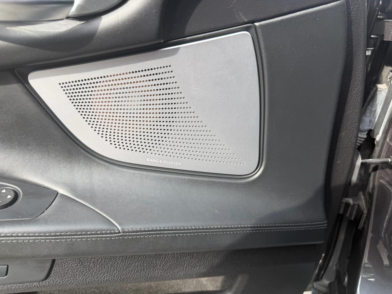 BMW 7-Series 750Li 2015