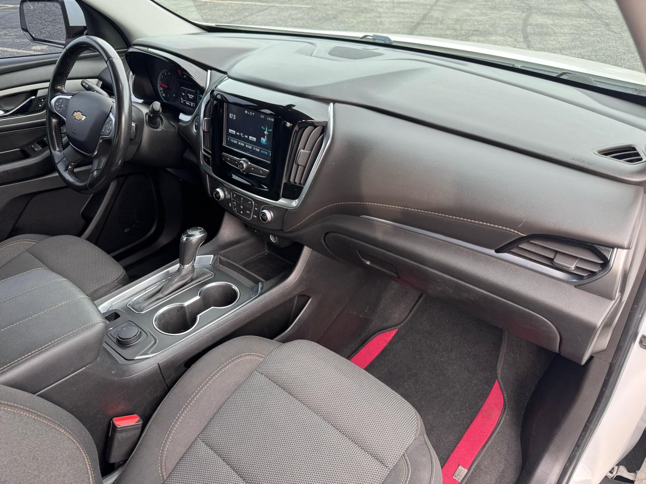 Chevrolet Traverse LT Cloth FWD 2019