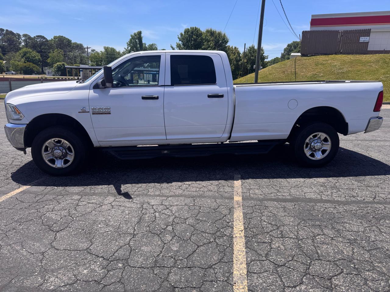 RAM 2500 Tradesman Crew Cab LWB 4WD 2018