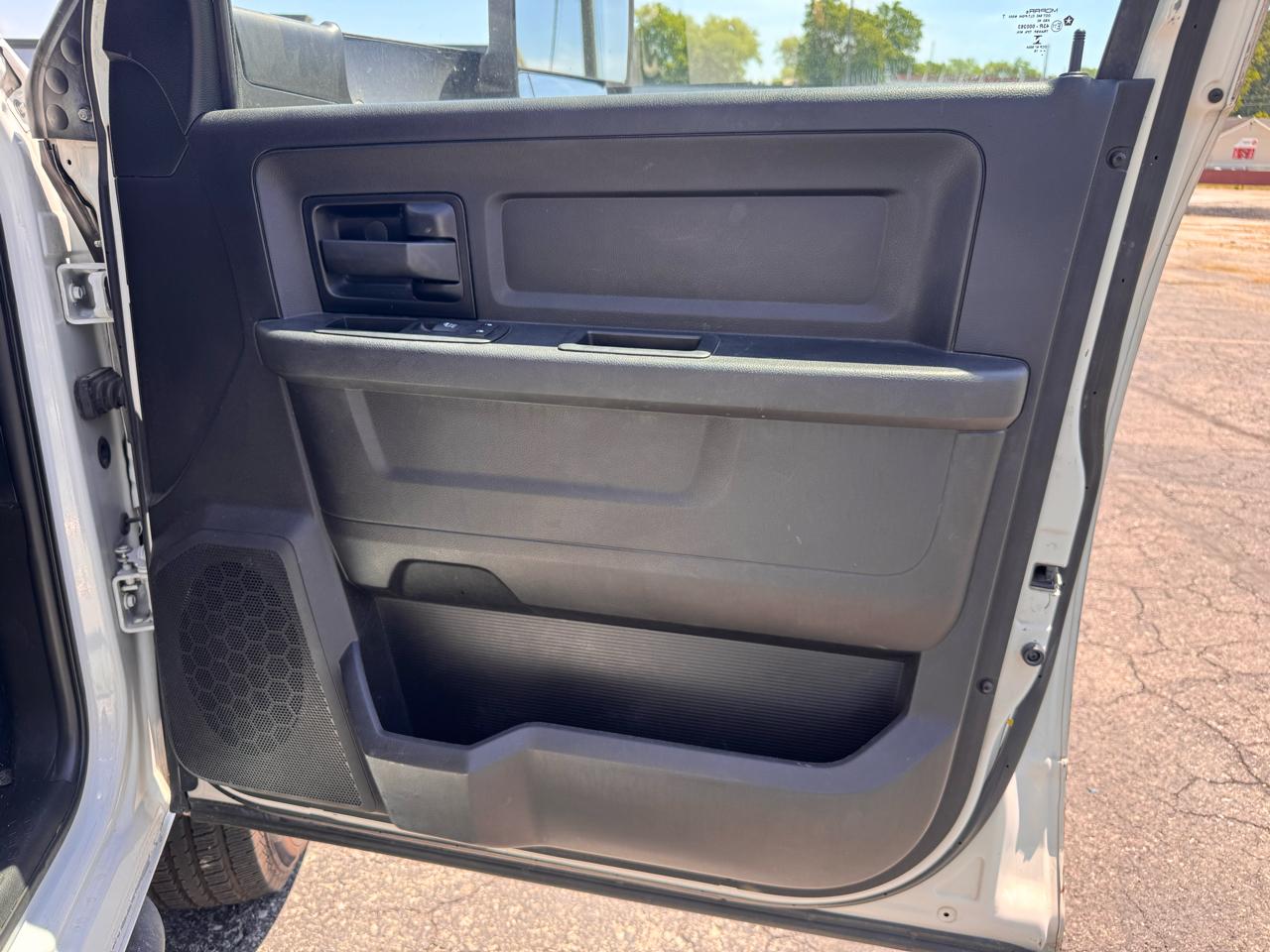 RAM 2500 Tradesman Crew Cab LWB 4WD 2018