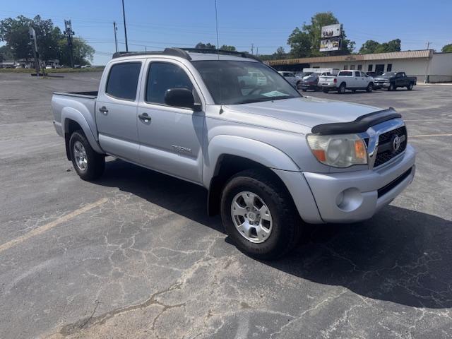 Toyota Tacoma PreRunner Double Cab V6 Auto 2WD 2011