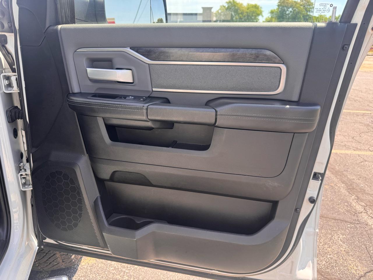 RAM 3500 Longhorn Crew Cab LWB 4WD 2019