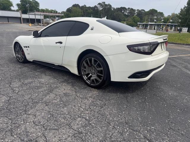 Maserati GranTurismo Sport Coupe 2013