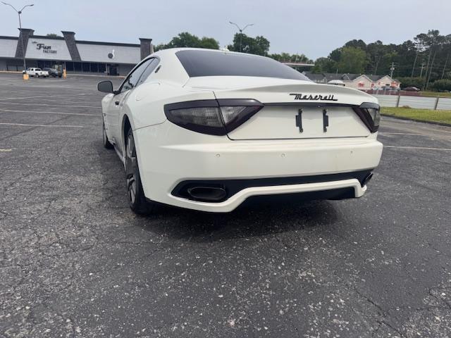 Maserati GranTurismo Sport Coupe 2013