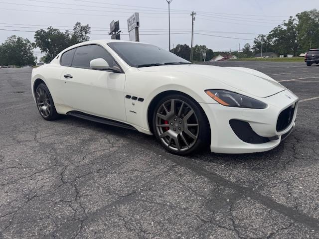 Maserati GranTurismo Sport Coupe 2013