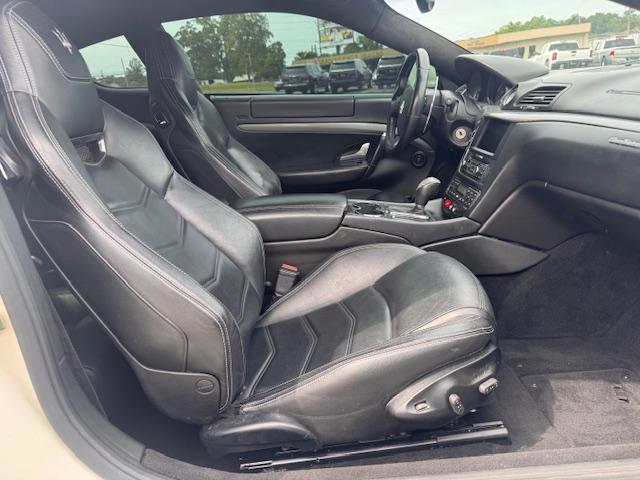 Maserati GranTurismo Sport Coupe 2013