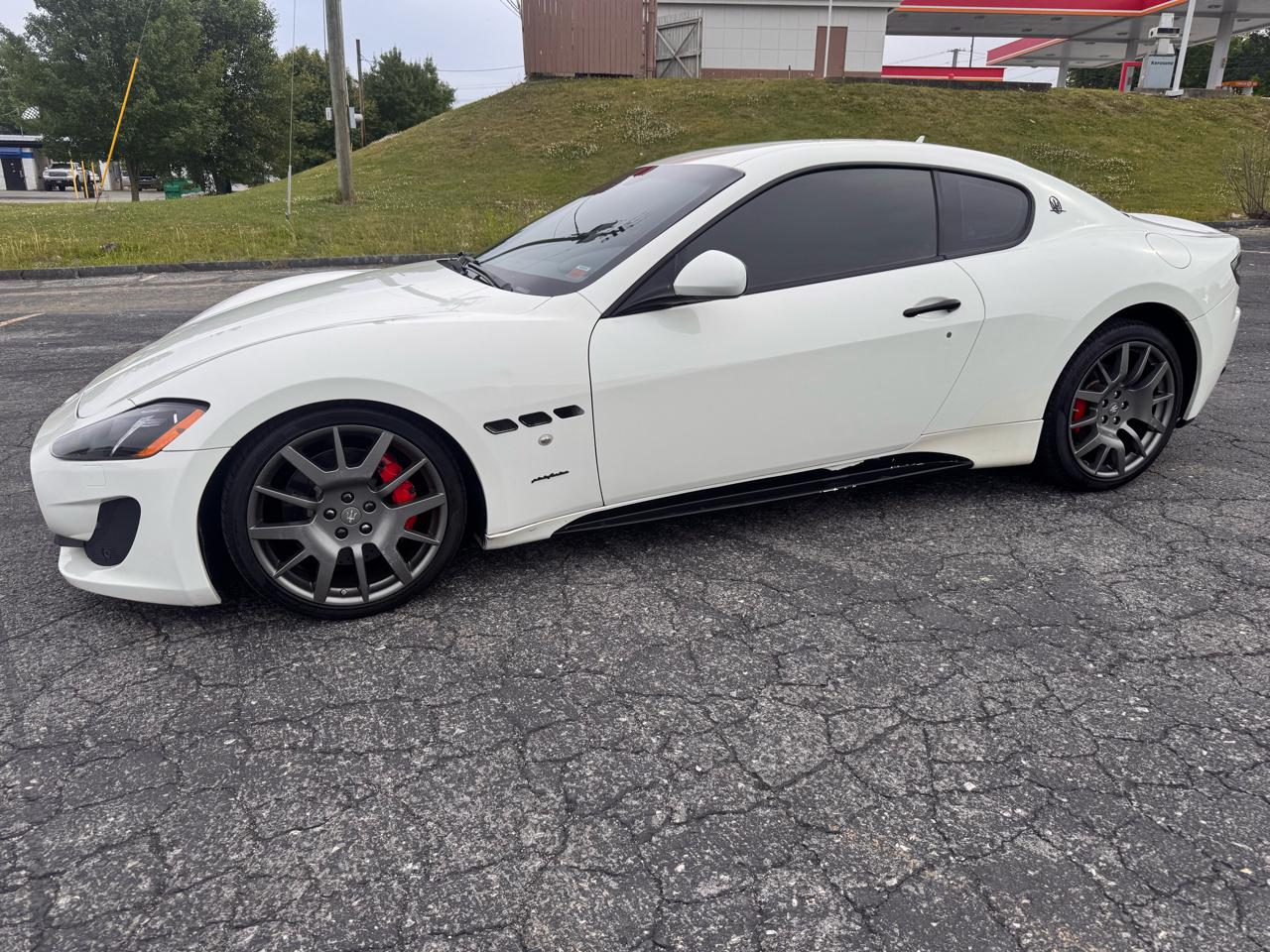 Maserati GranTurismo Sport Coupe 2013
