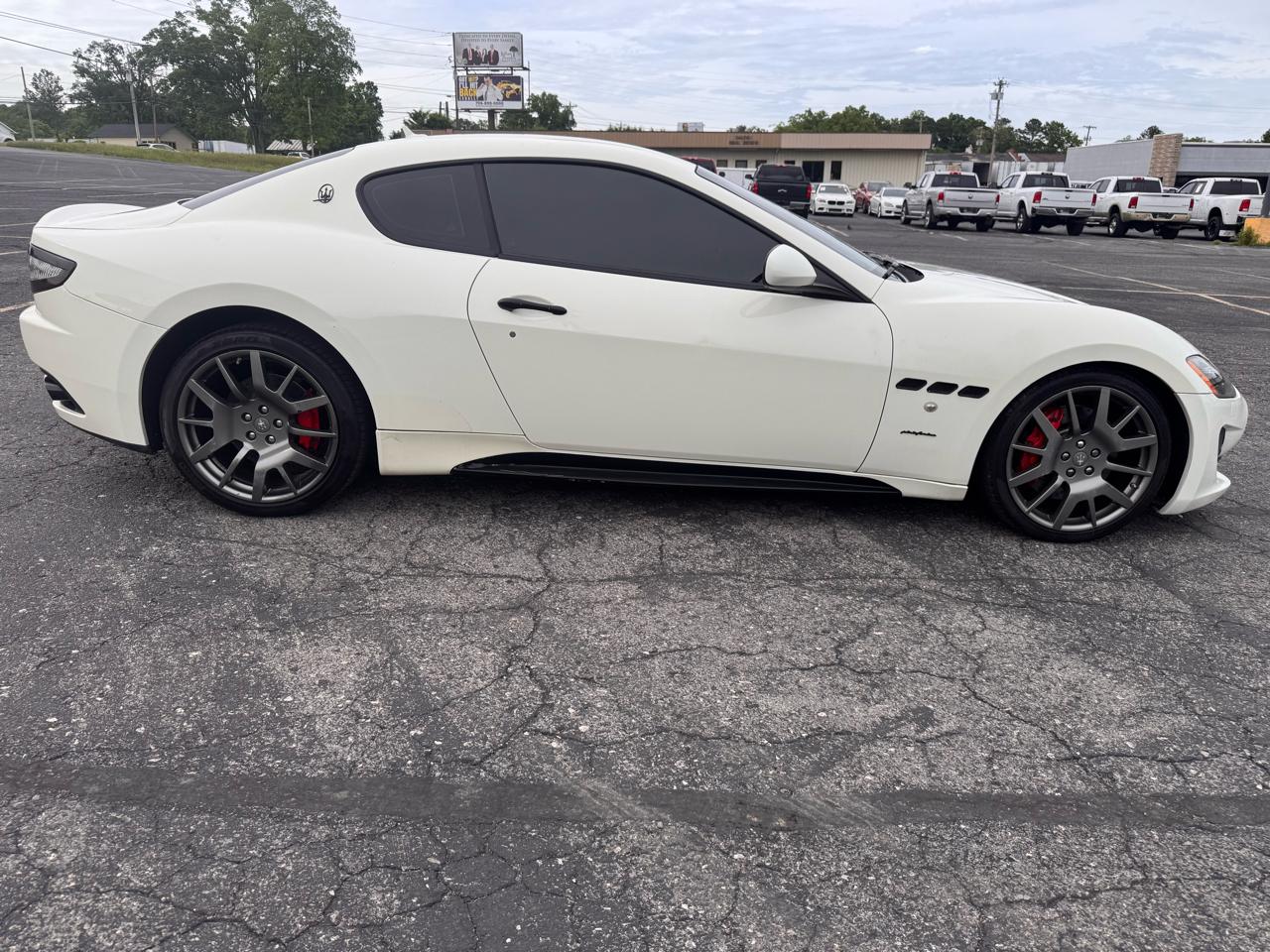 Maserati GranTurismo Sport Coupe 2013