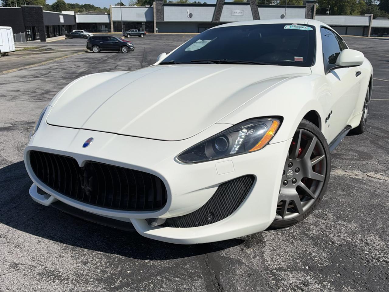 White 2013 Maserati GranTurismo Coupe Rear-Wheel Drive Automatic