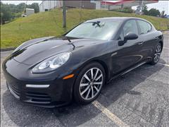 2015 Porsche Panamera 