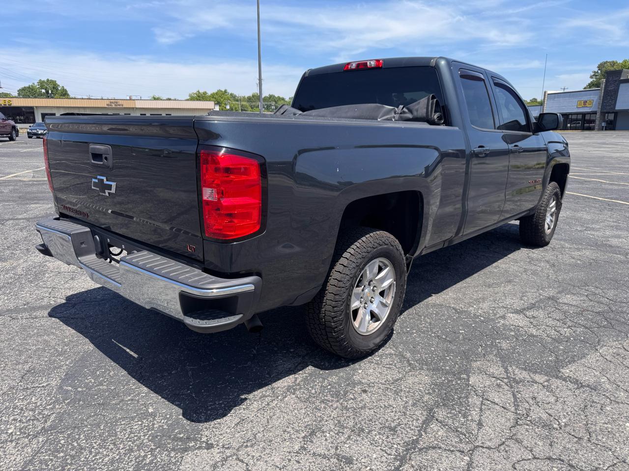Chevrolet Silverado 1500 1LT Crew Cab 4WD 2018