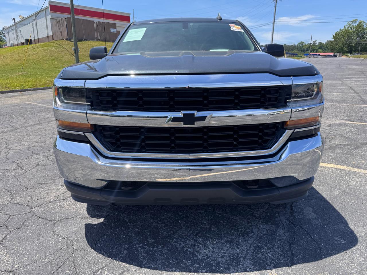 Chevrolet Silverado 1500 1LT Crew Cab 4WD 2018