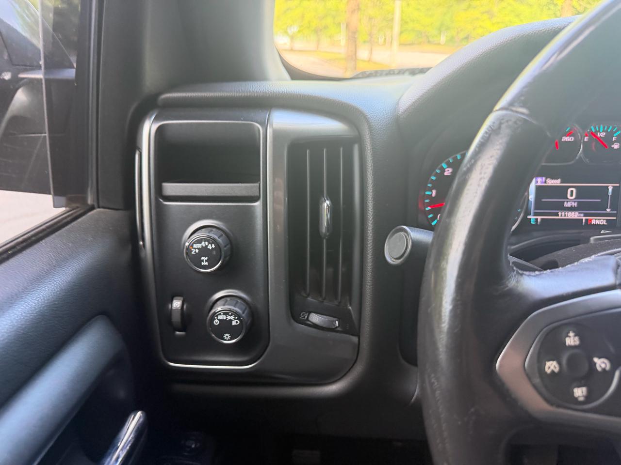 Chevrolet Silverado 1500 1LT Crew Cab 4WD 2018