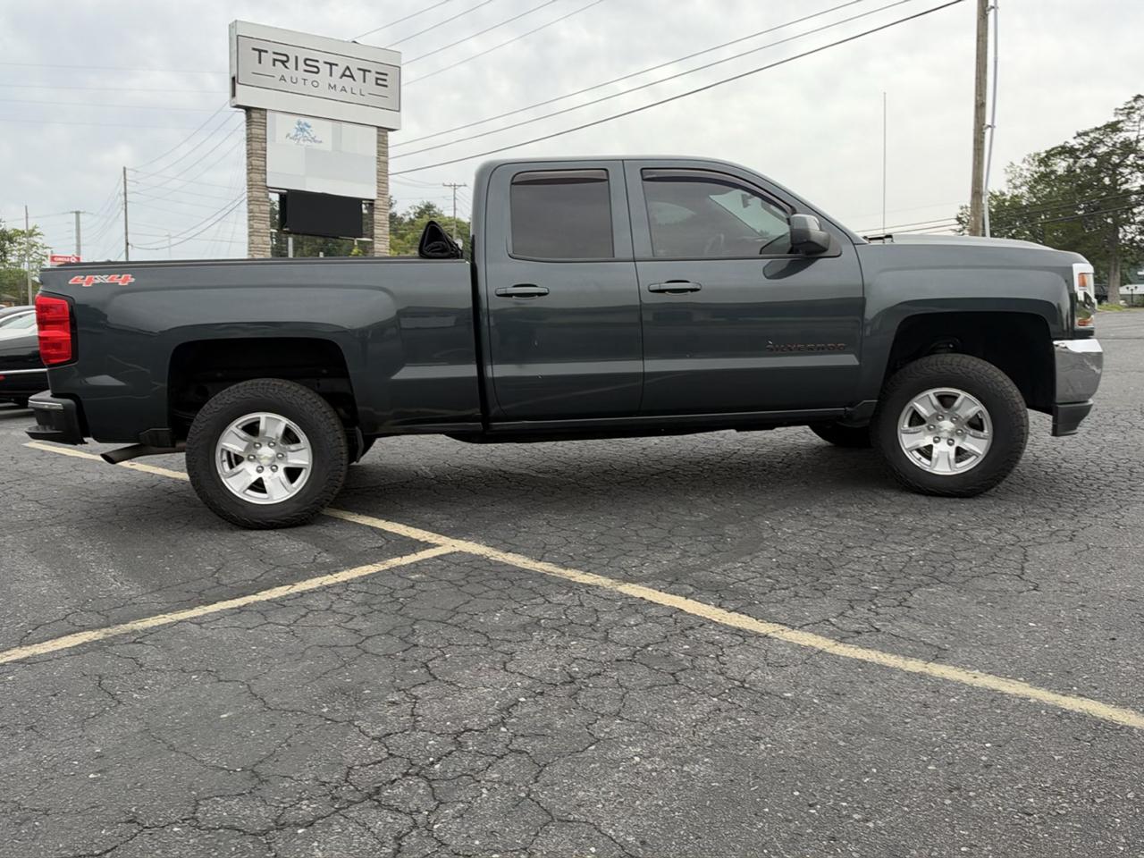 Chevrolet Silverado 1500 1LT Crew Cab 4WD 2018