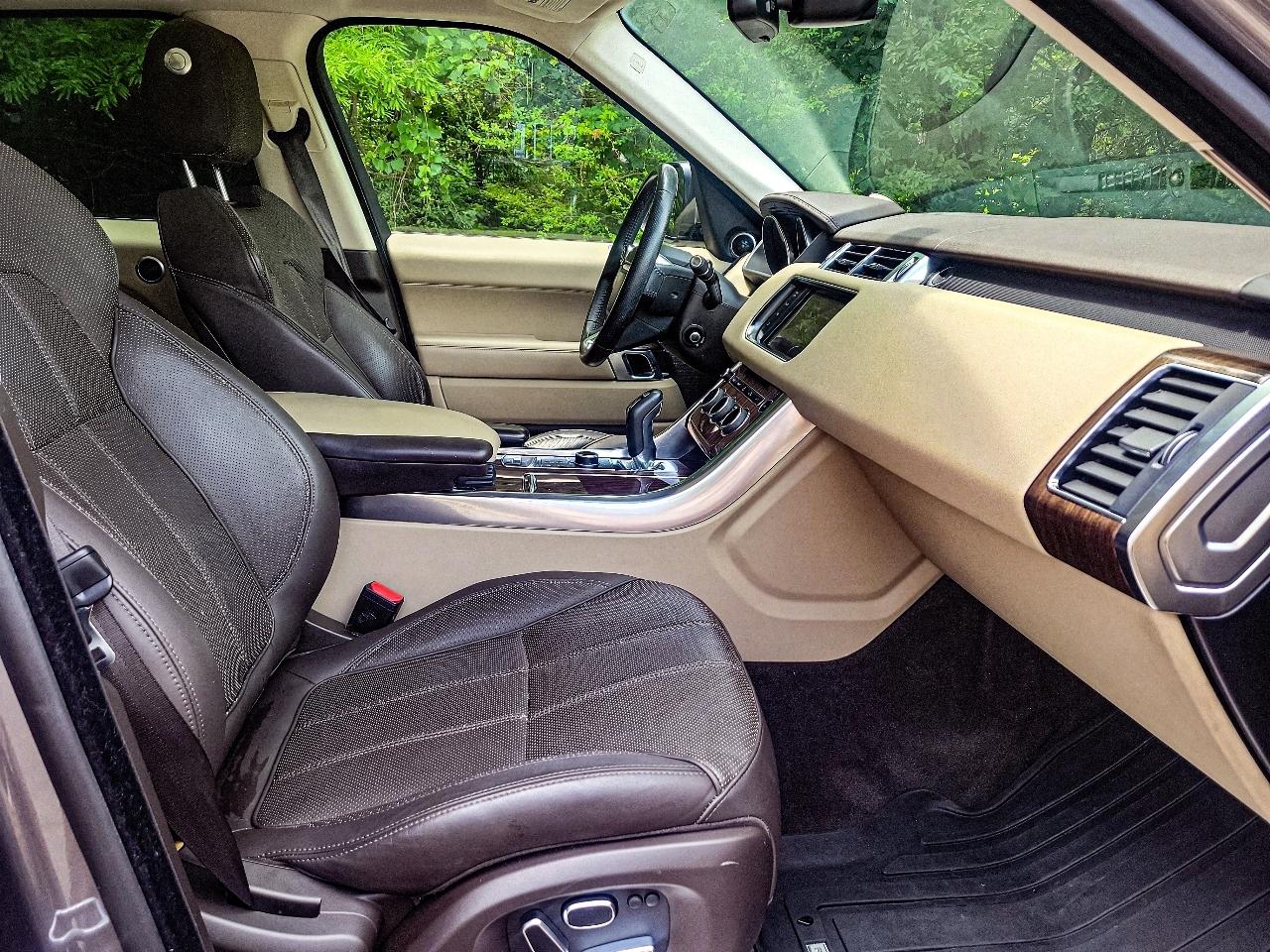 Land Rover Range Rover Sport 3.0L V6 Supercharged SE 2014