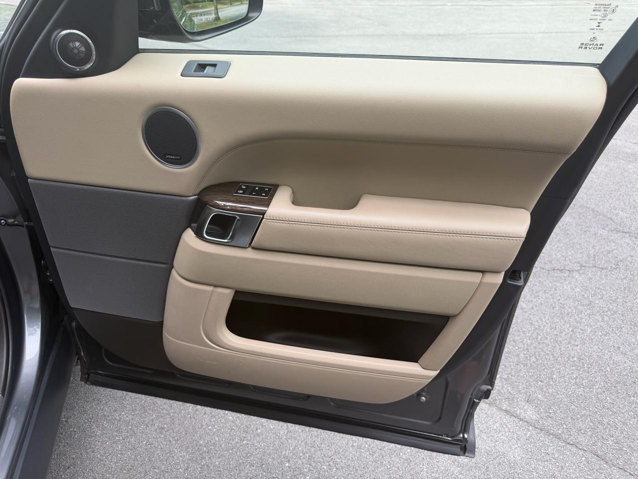 2014 Land Rover Range Rover Sport SE - Photo 22