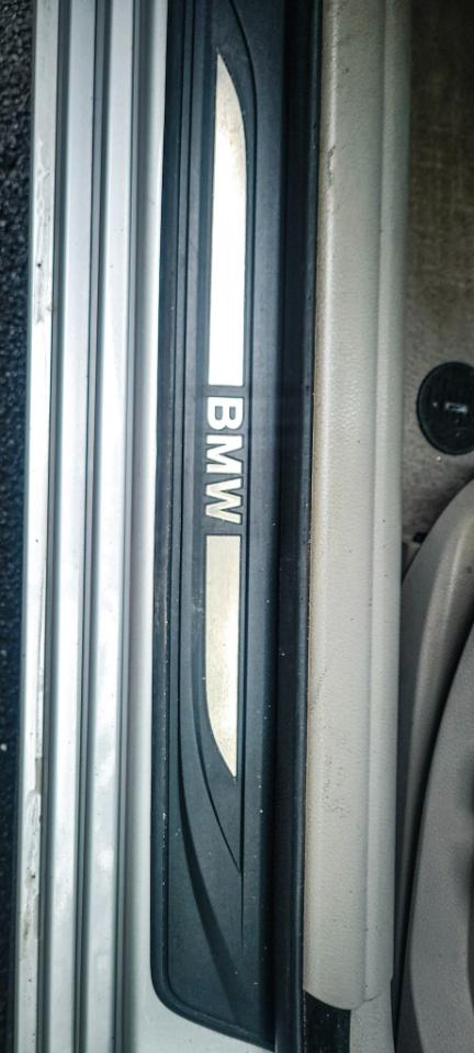 BMW 5-Series 528i xDrive 2013