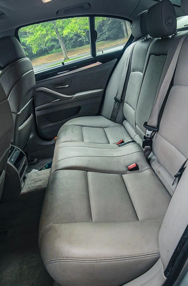 BMW 5-Series 528i xDrive 2013