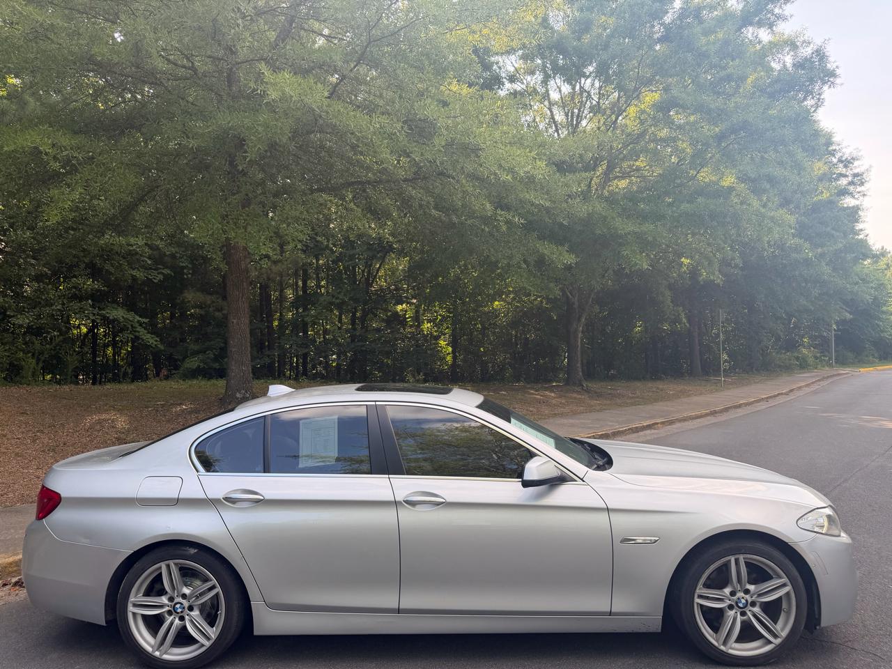 2013 BMW 5 Series 528i - Photo 6