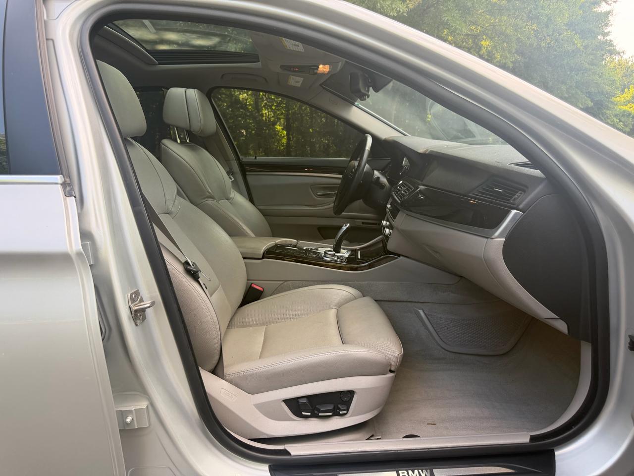 2013 BMW 5 Series 528i - Photo 20