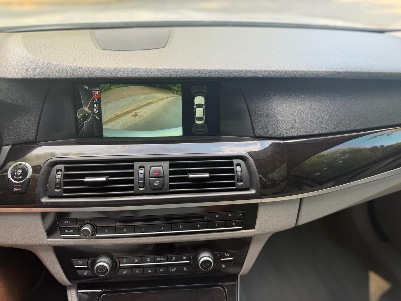 2013 BMW 5 Series 528i - Photo 22
