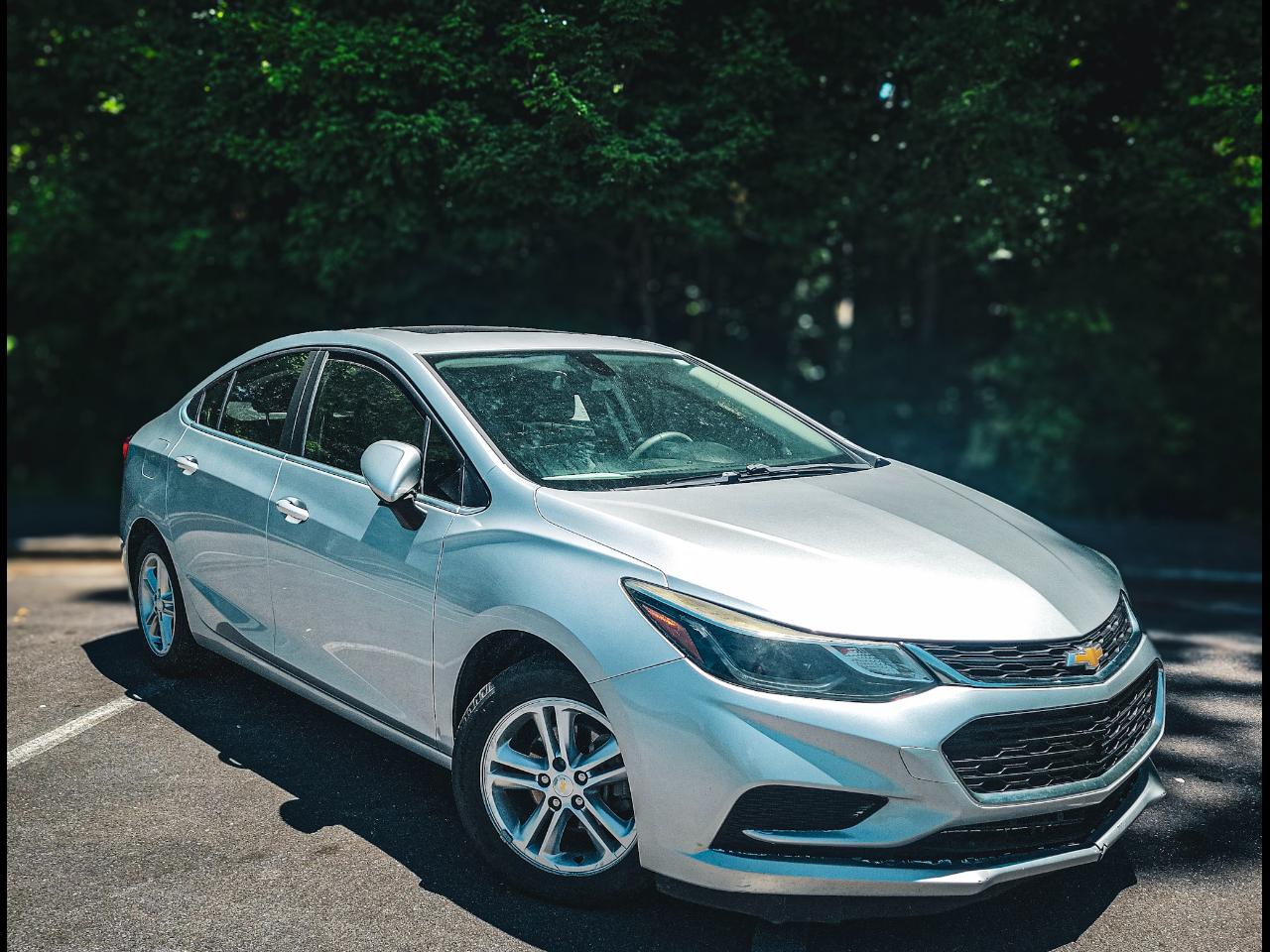 2017 Chevrolet Cruze LT Auto's photo