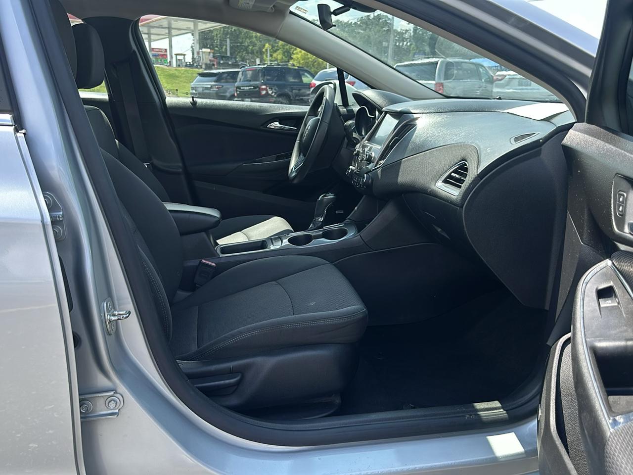 Chevrolet Cruze LT Auto 2017