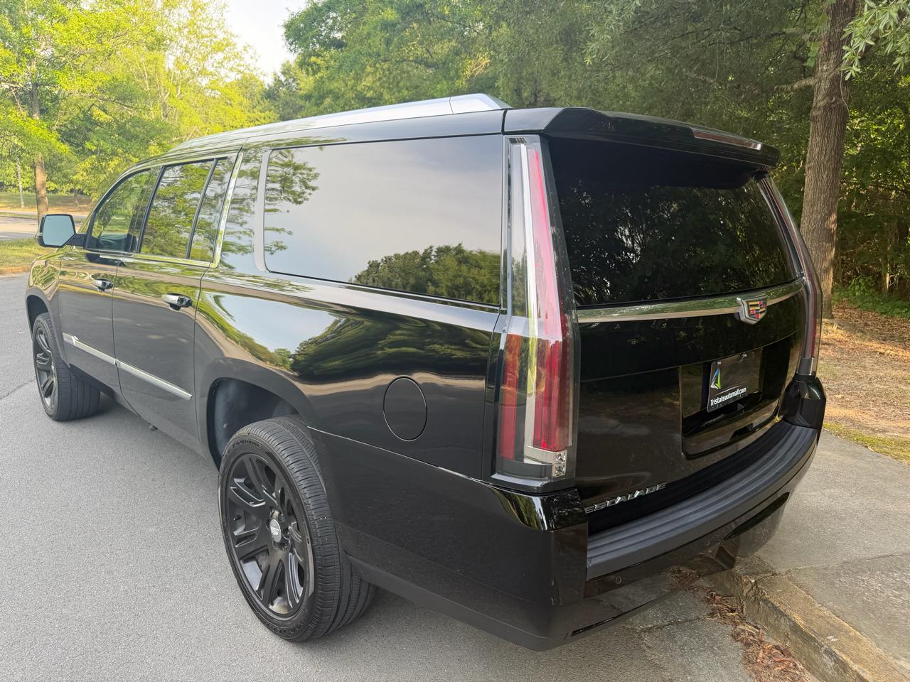 Cadillac Escalade ESV Premium 4WD 2015