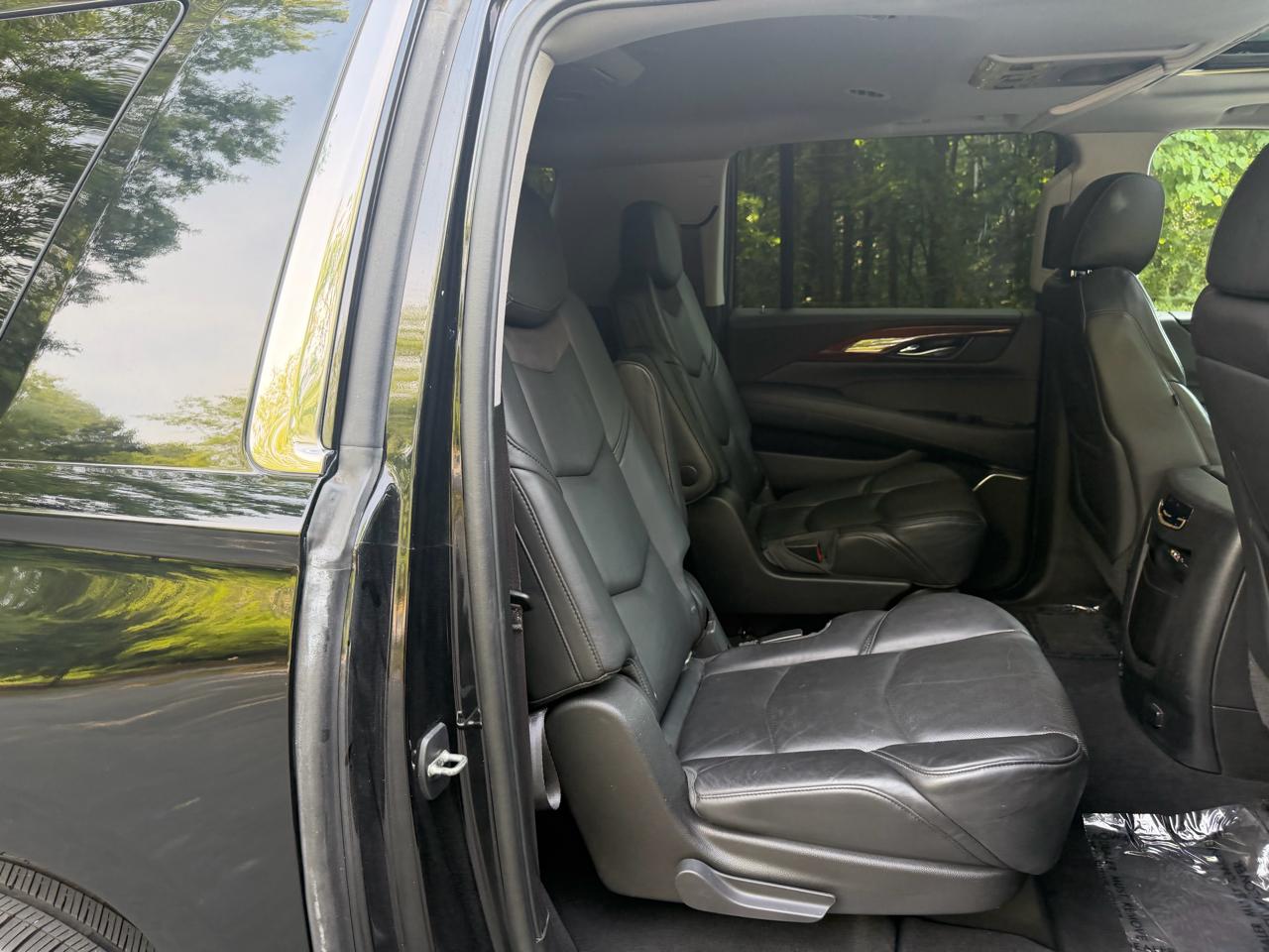 Cadillac Escalade ESV Premium 4WD 2015