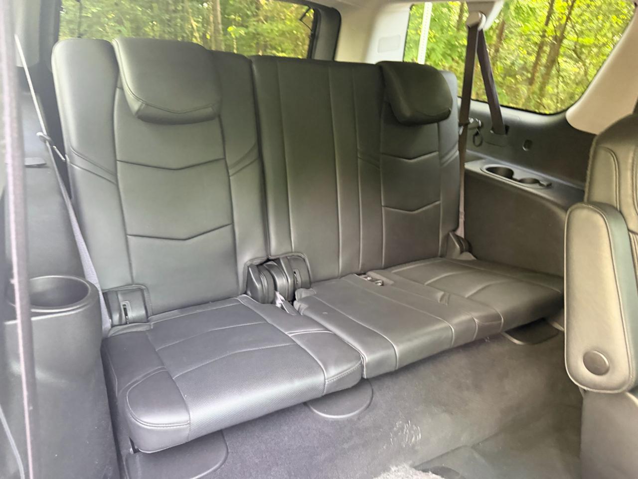 Cadillac Escalade ESV Premium 4WD 2015