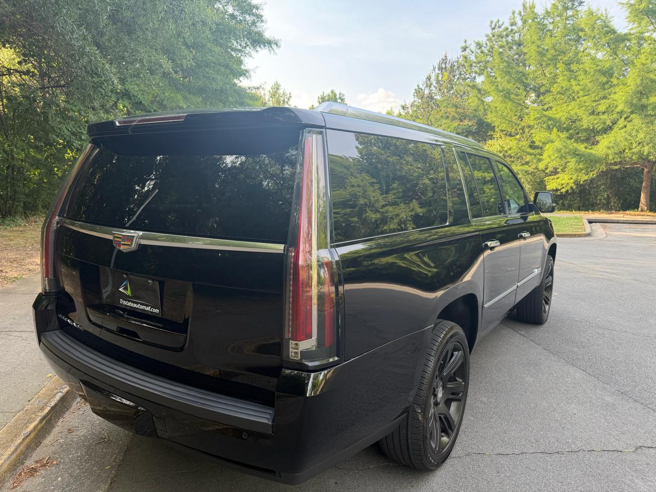 Cadillac Escalade ESV Premium 4WD 2015
