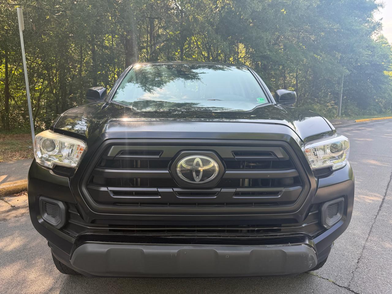 Toyota Tacoma SR5 Double Cab I4 2WD 2018
