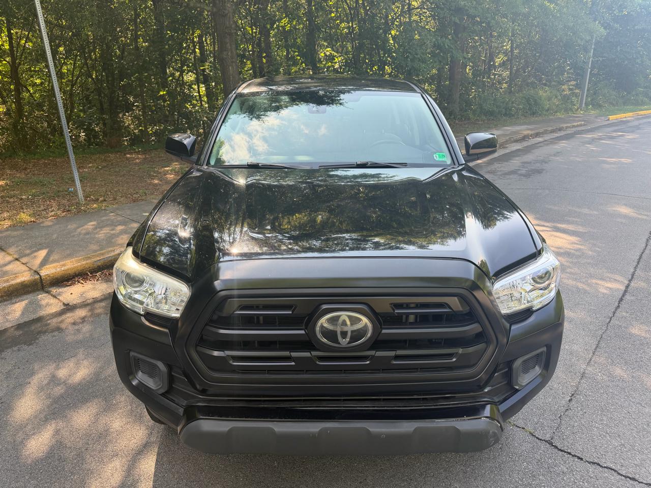 Toyota Tacoma SR5 Double Cab I4 2WD 2018