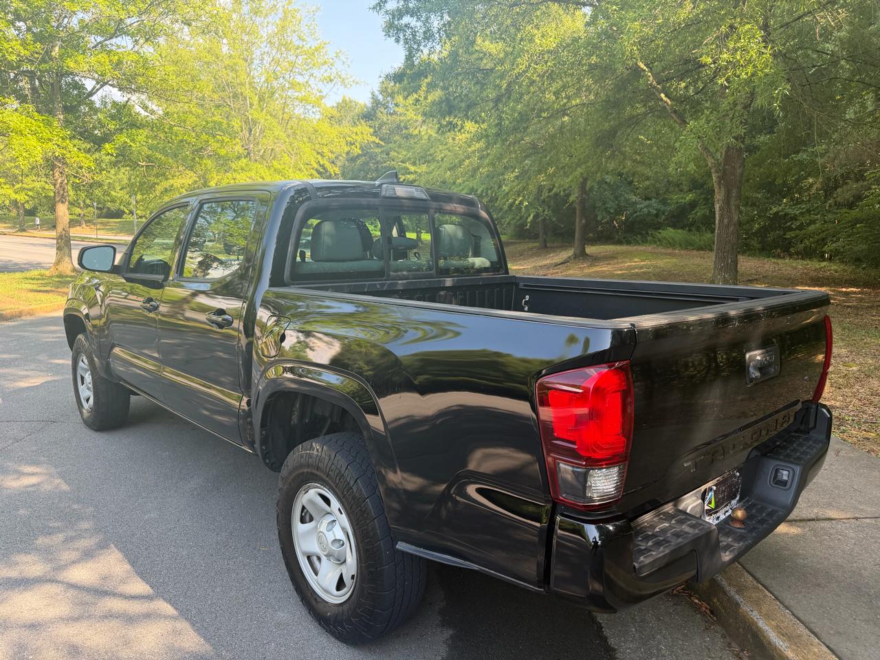 Toyota Tacoma SR5 Double Cab I4 2WD 2018