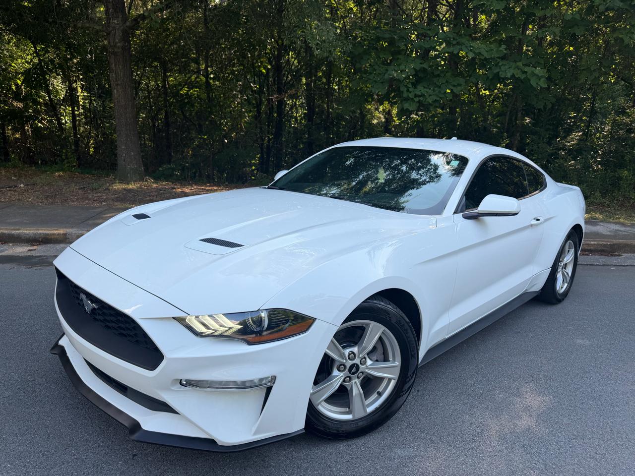 Ford Mustang EcoBoost Coupe 2020