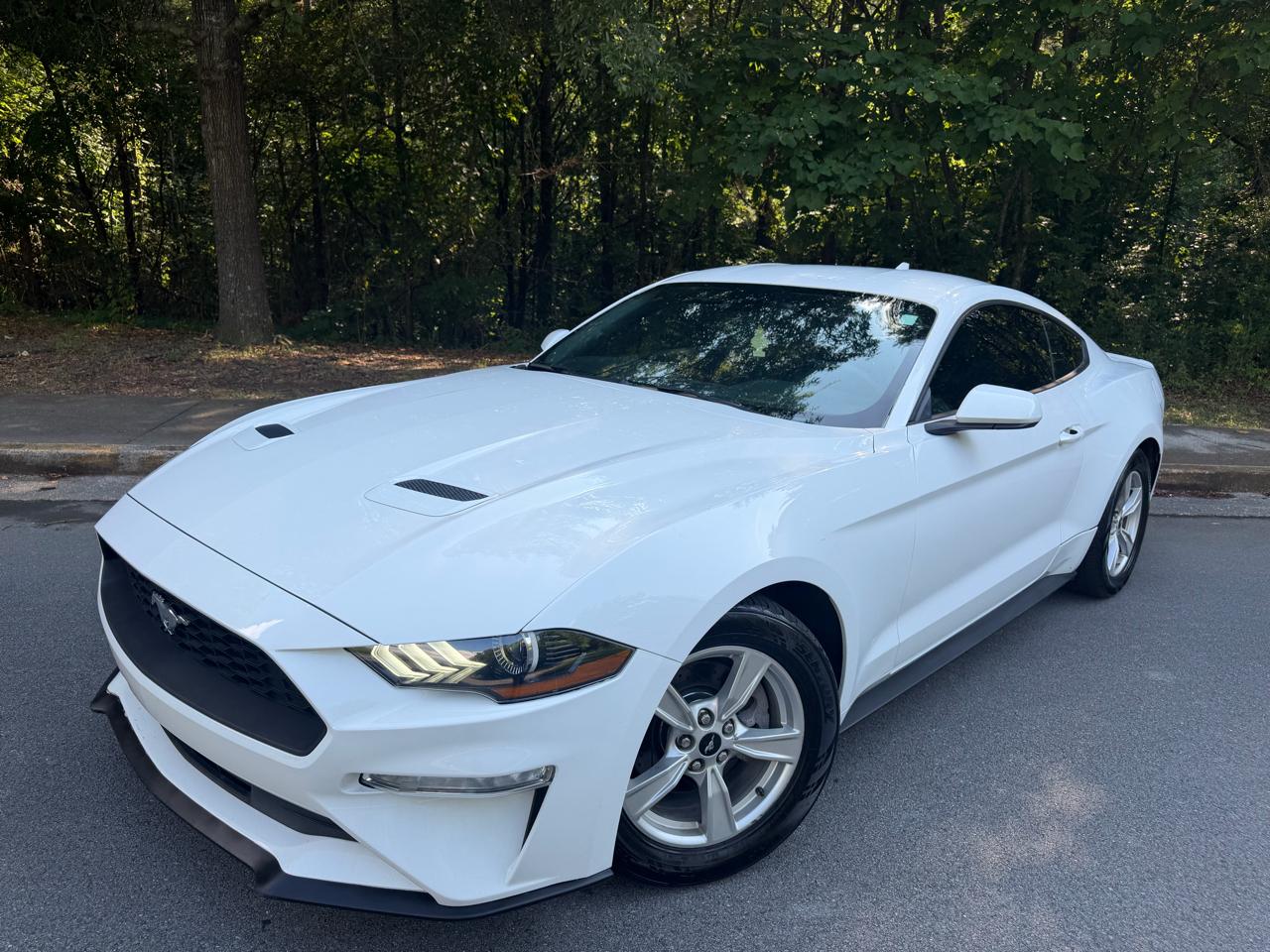 Ford Mustang EcoBoost Coupe 2020