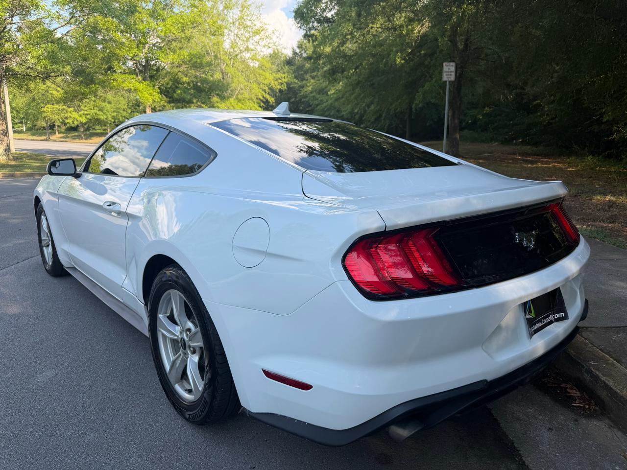 Ford Mustang EcoBoost Coupe 2020