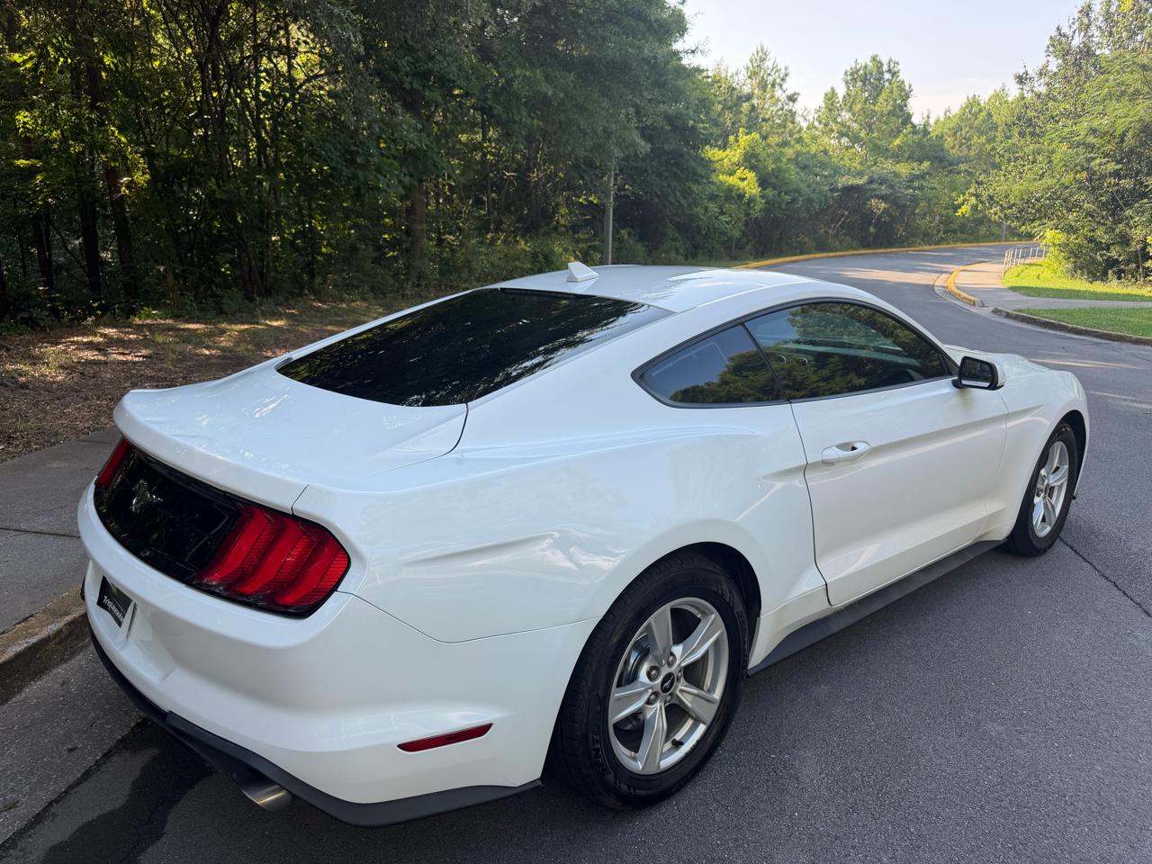 Ford Mustang EcoBoost Coupe 2020