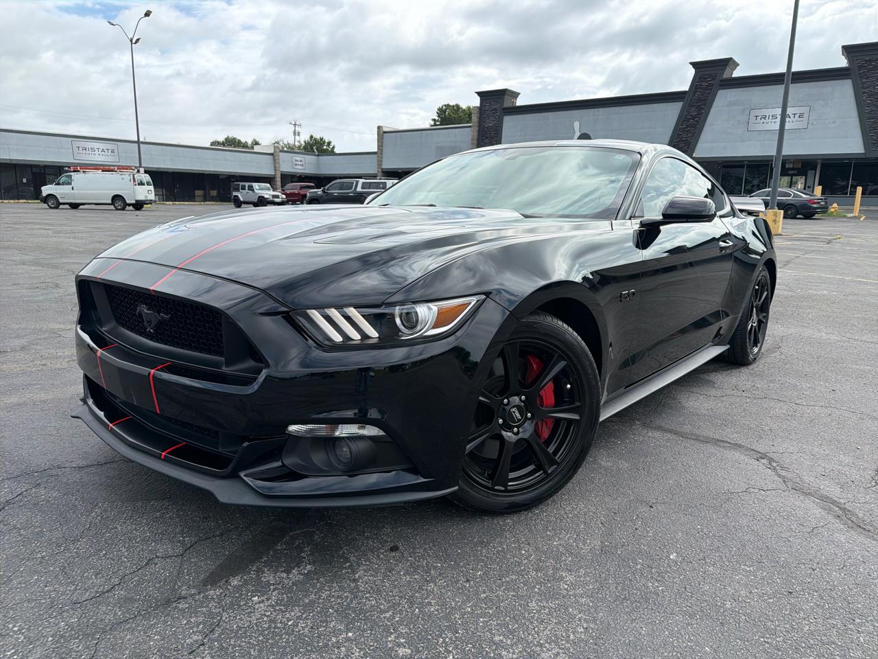 Ford Mustang GT Premium Coupe 2016