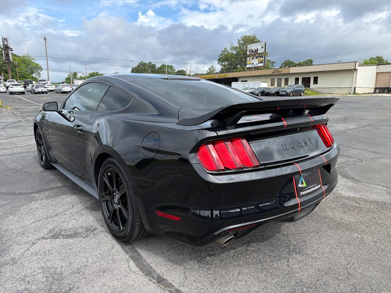Ford Mustang GT Premium Coupe 2016