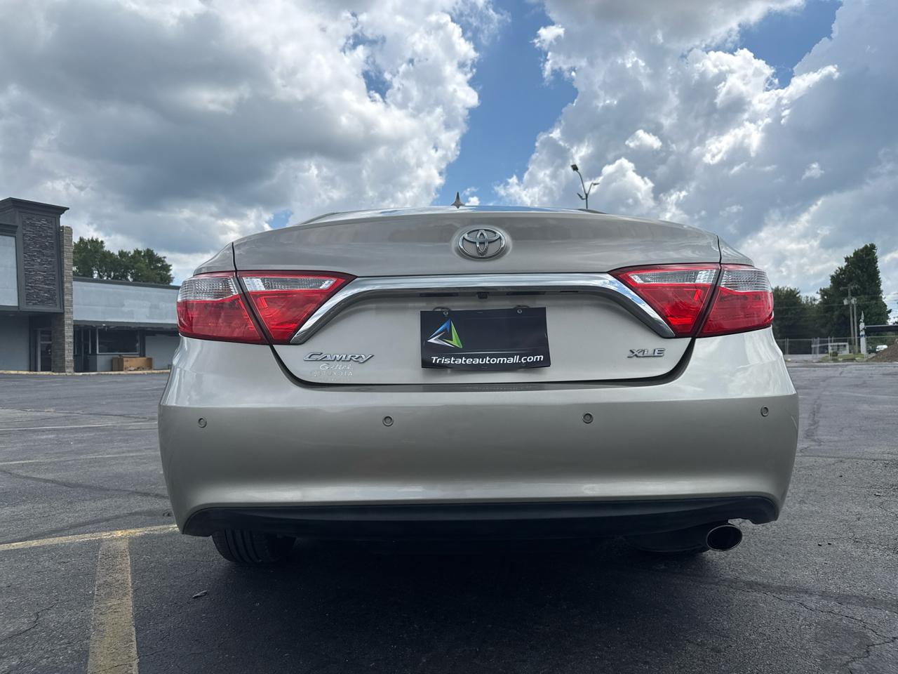 Toyota Camry SE 2015