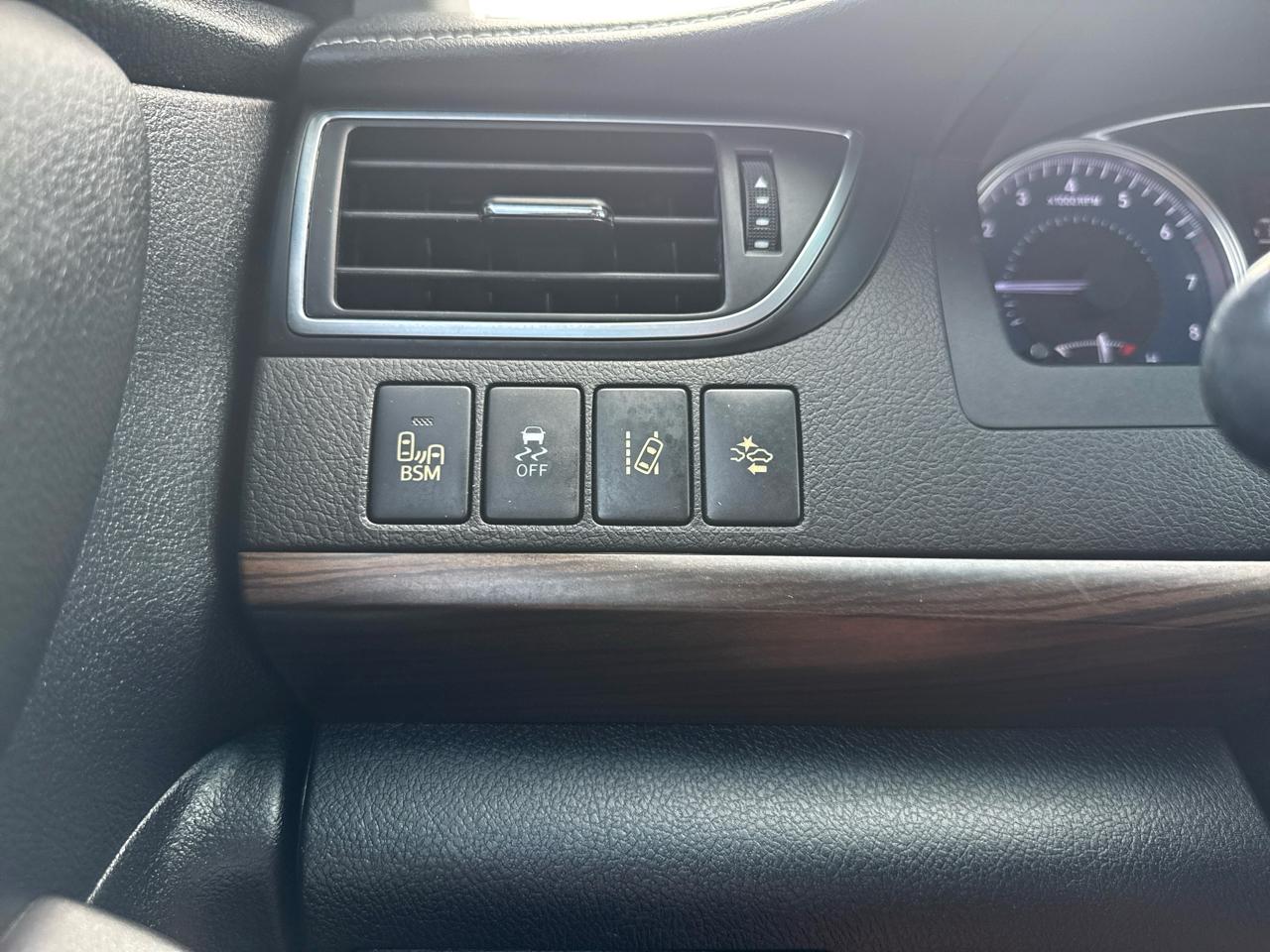 Toyota Camry SE 2015