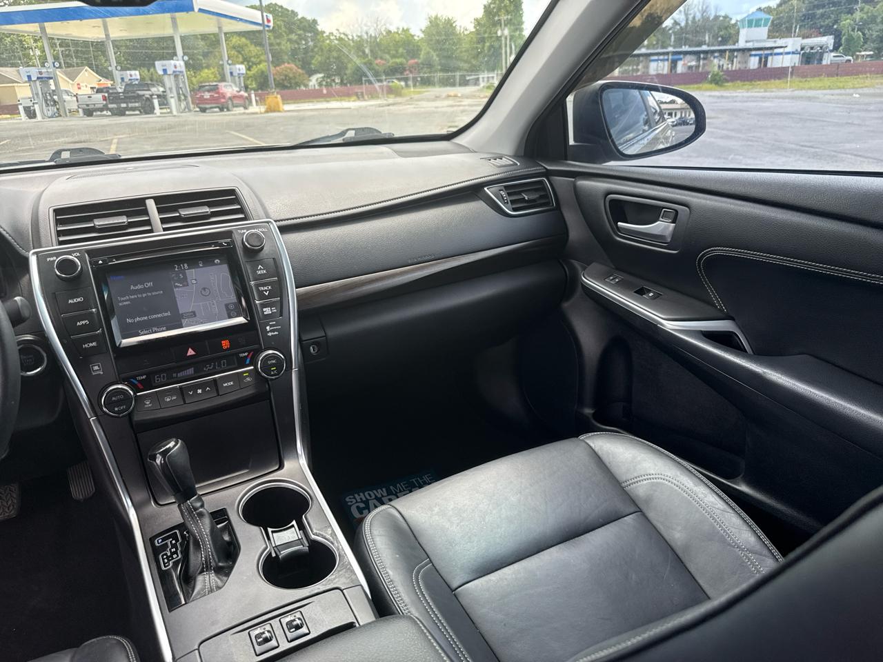 Toyota Camry SE 2015