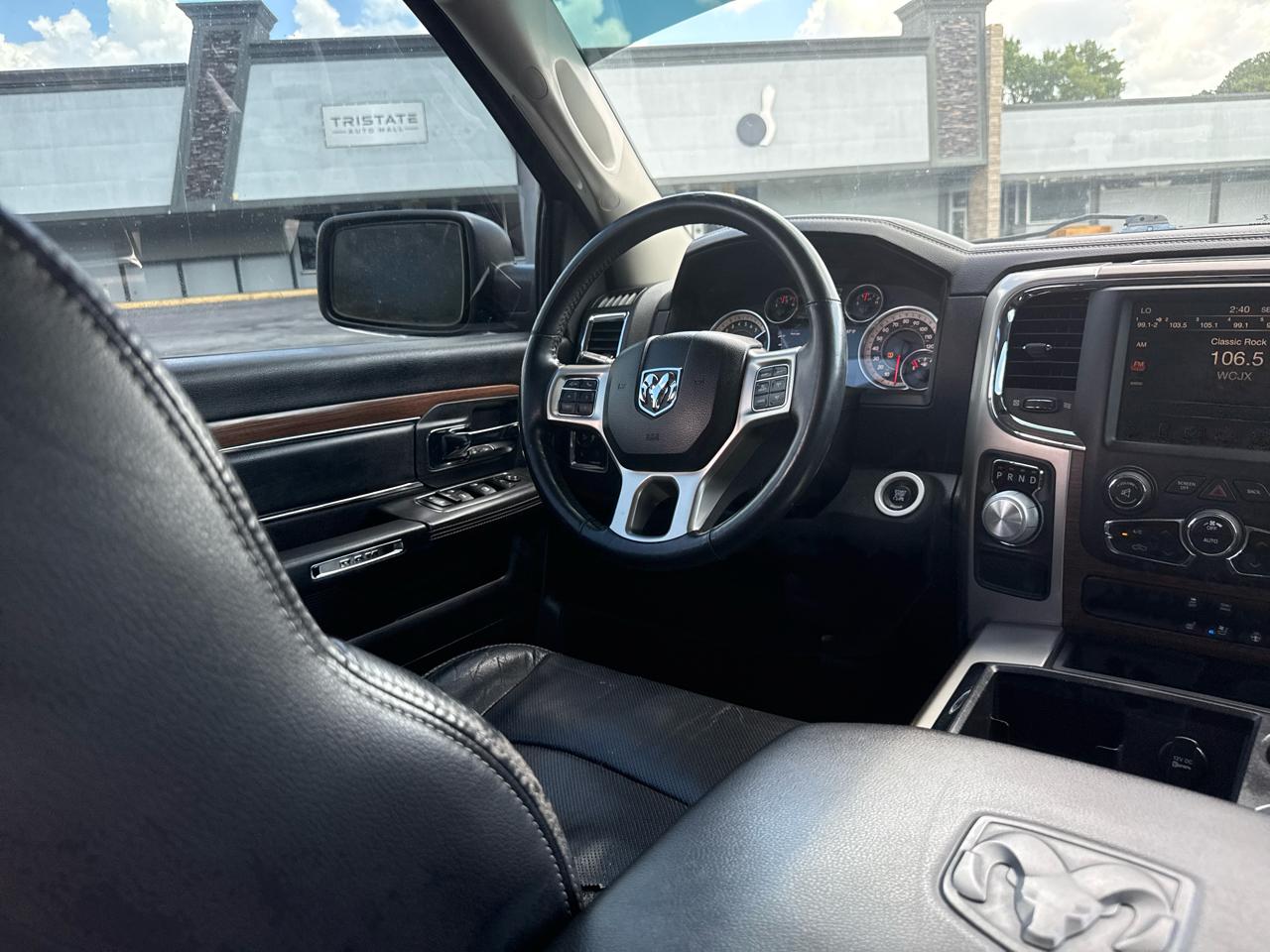 RAM 1500 Laramie Crew Cab 2WD 2015