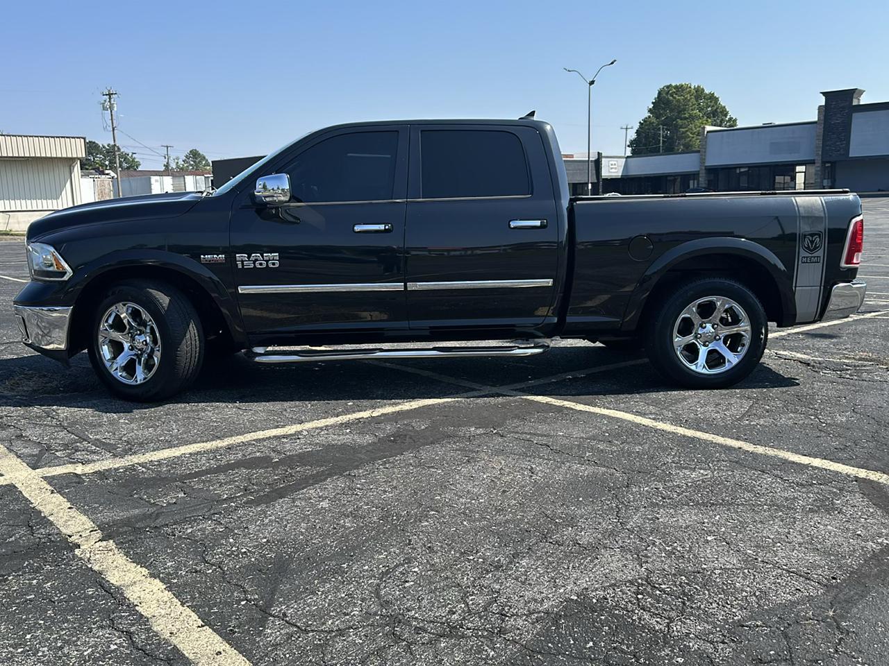 RAM 1500 Laramie Crew Cab 2WD 2015