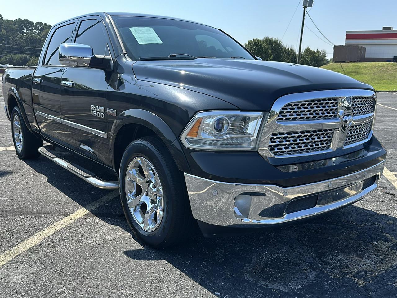 RAM 1500 Laramie Crew Cab 2WD 2015